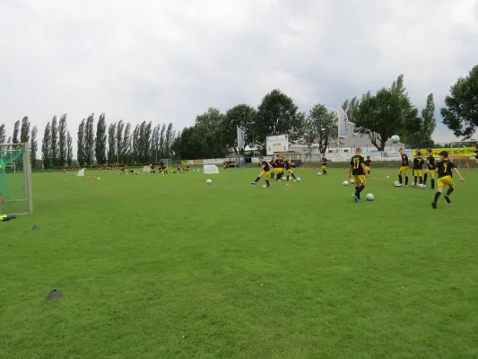 1. Camp Evonik Fussballschule BVB Dortmund 2017